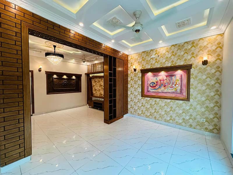 5 Marla Beautiful House For Sale In Bahria Town Lahore (Low Budget) 5