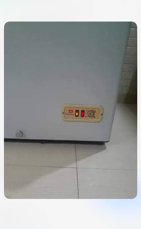 Dawlance deep freezer for sale 0