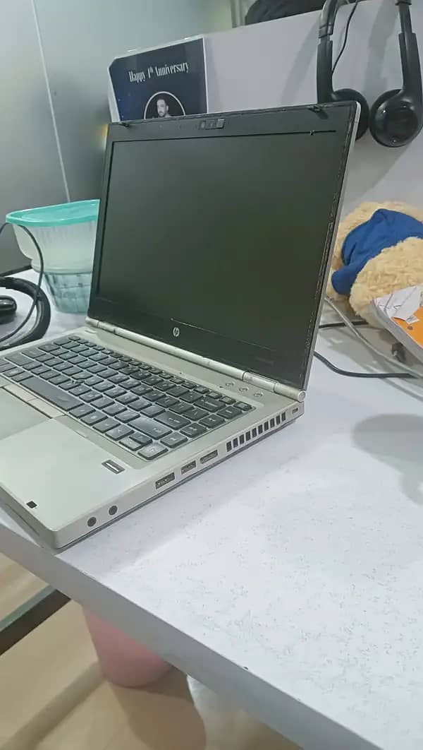 Best Laptop in Excellent with graphic card 0