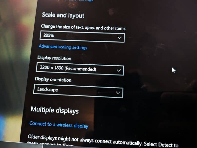 Dell XPS 13 9350 Core i7 8GB 256GB 4K Touch Display 7