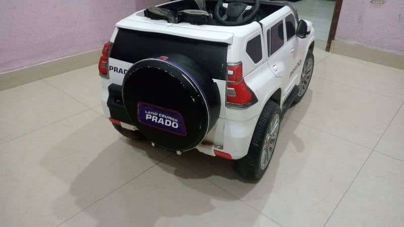 kids parado almost new 0