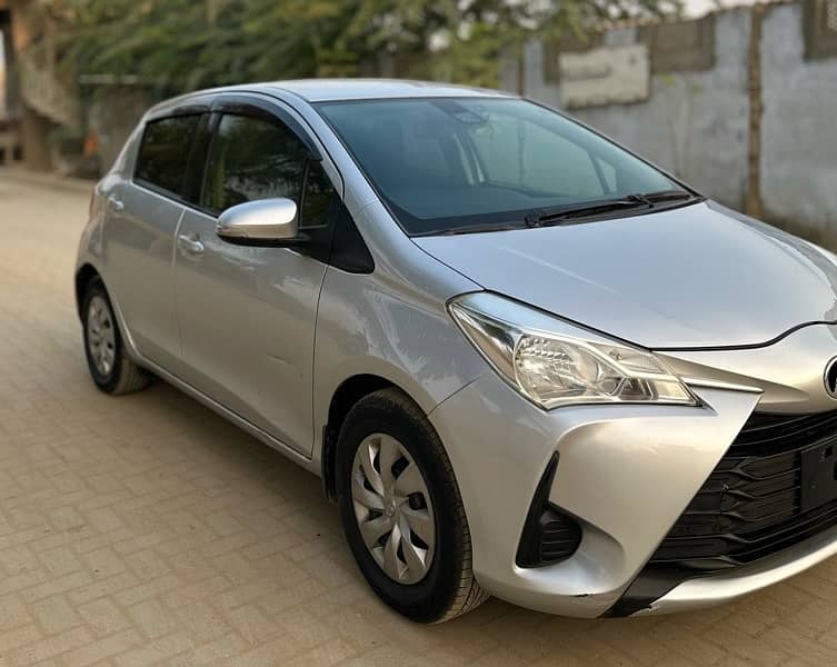 Toyota Vitz 2017 5