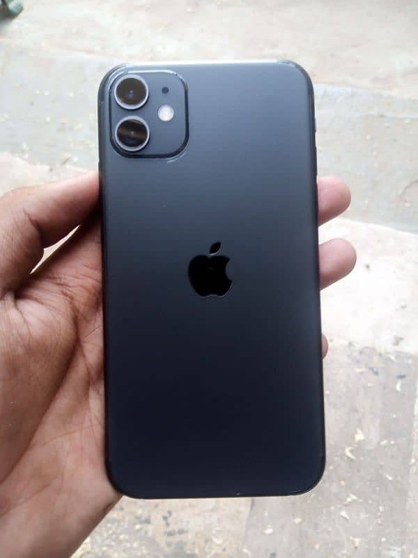 iphone 11 64 gb /jv condition 10 by 10 black colour all ok 0