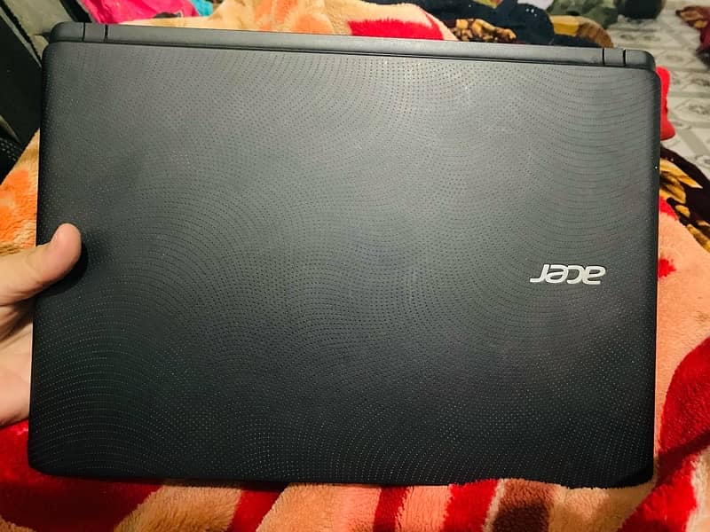 ACER Aspire ES1-432 4GB RAM 128 GB SSD 3