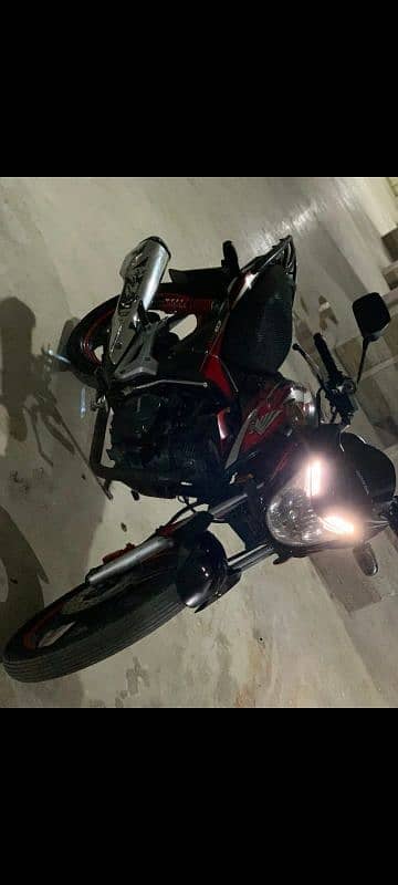 HONDA CB 150 F 4