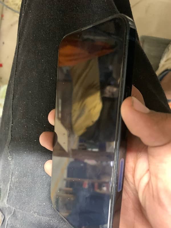 IPhone 13 jv 128 gb health 92 color black 10/10 condition 1