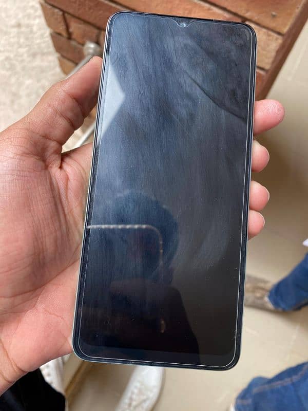 Redmi A3X in 10 by 10 condition 11 month waranty available 03287742990 7