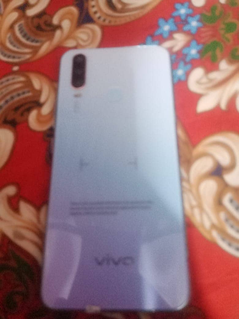 Vivo y17 8/256(0321 3900304) 3