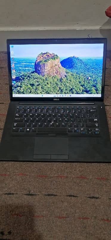 DELL Latitude 7480 Core i5 6th generation 16GB Ram 256GB SSD 0