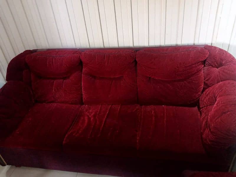 5 seater sofa lush condition 2