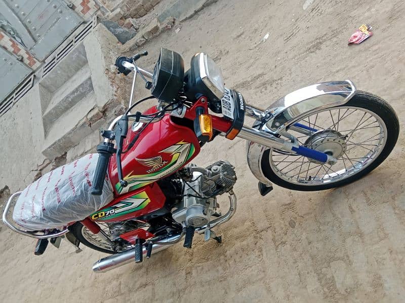 Honda CD 70 bike for sale model 2023 03456561380//03057210160 3