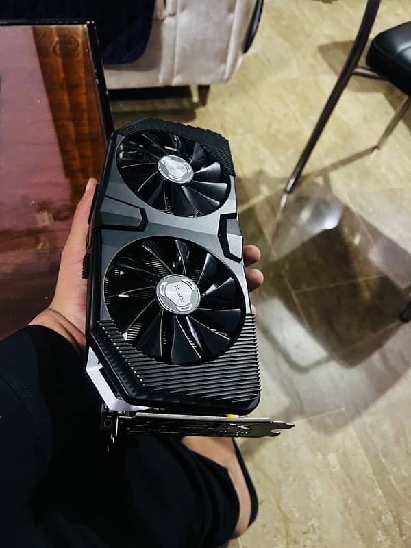 XFX Radeon 5700 XT 0