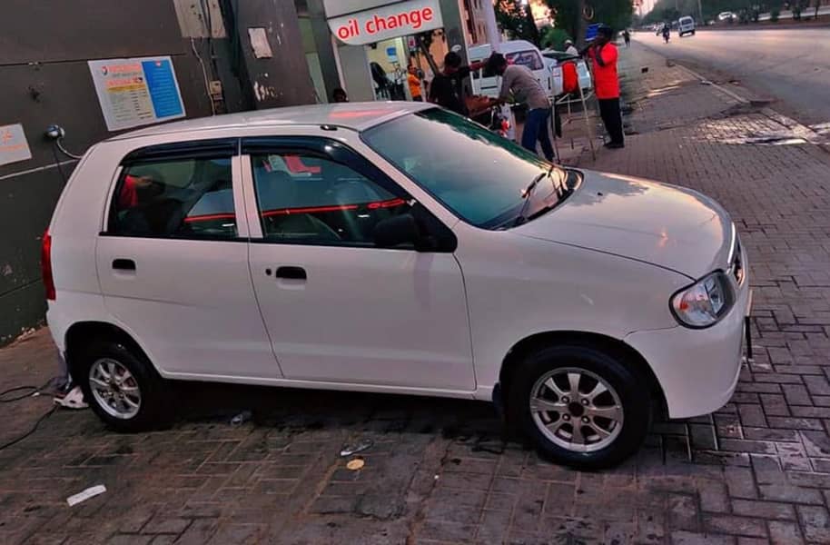 Suzuki Alto 2010 VXR 4