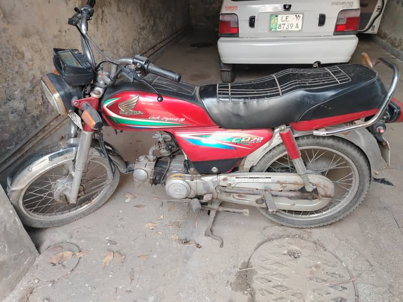 Honda CD 70 2015 0