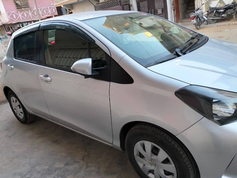 Toyota Vitz 2014 5