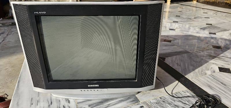 Samsung TV Excellent condition 5