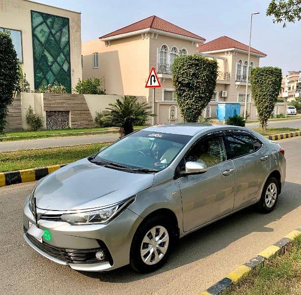 Toyota Corolla GLI 2014 1