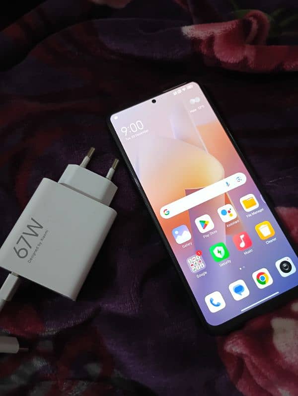 Redmi note 12 pro 8 + 8gb and 256gb with box and charger 0