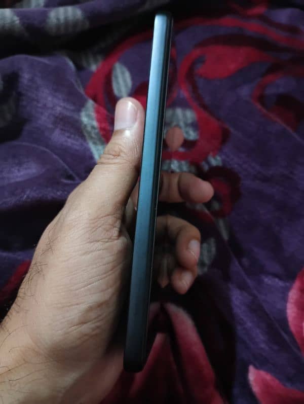 Redmi note 12 pro 8 + 8gb and 256gb with box and charger 4