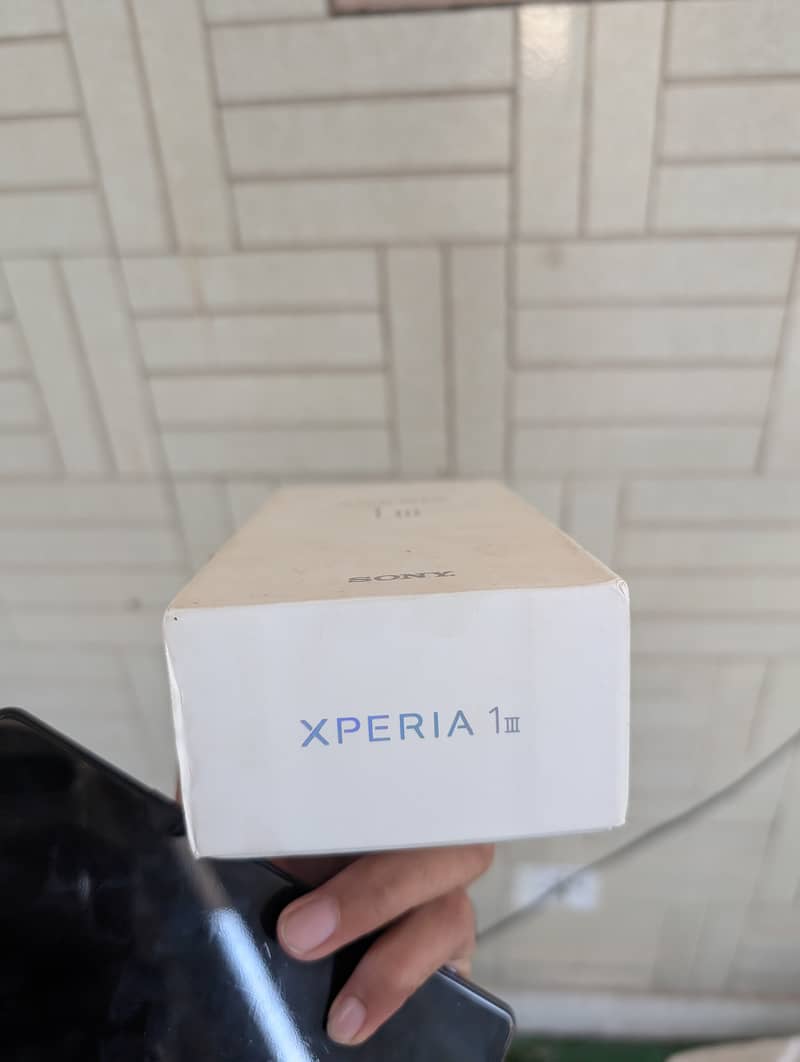 Sony Xperia I mark 3 iii with box 7