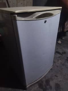 dawlance fridge mini size genuine no open no repear