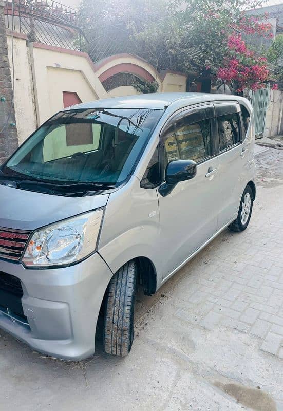 Daihatsu Move 2015/2018 Model Excellent Condition 5