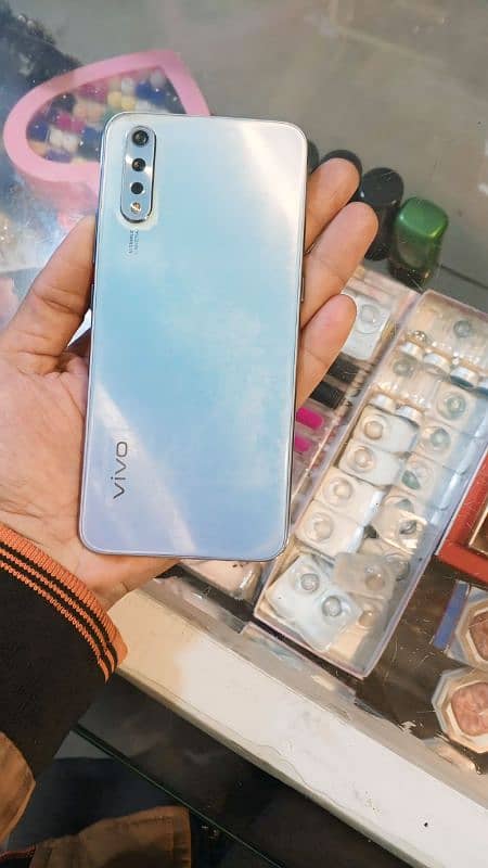 vivo s1 original 4 128 forsale demand 23500 1