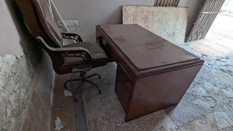 Office Table and Chair 1