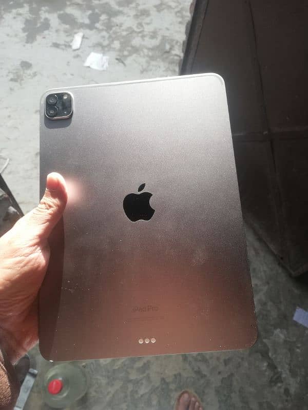 ipad pro m2 with apple waranty 19 April 2025 13