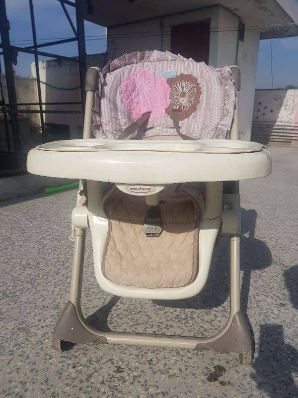 Kids high chair / Baby chair bought from Oman 0