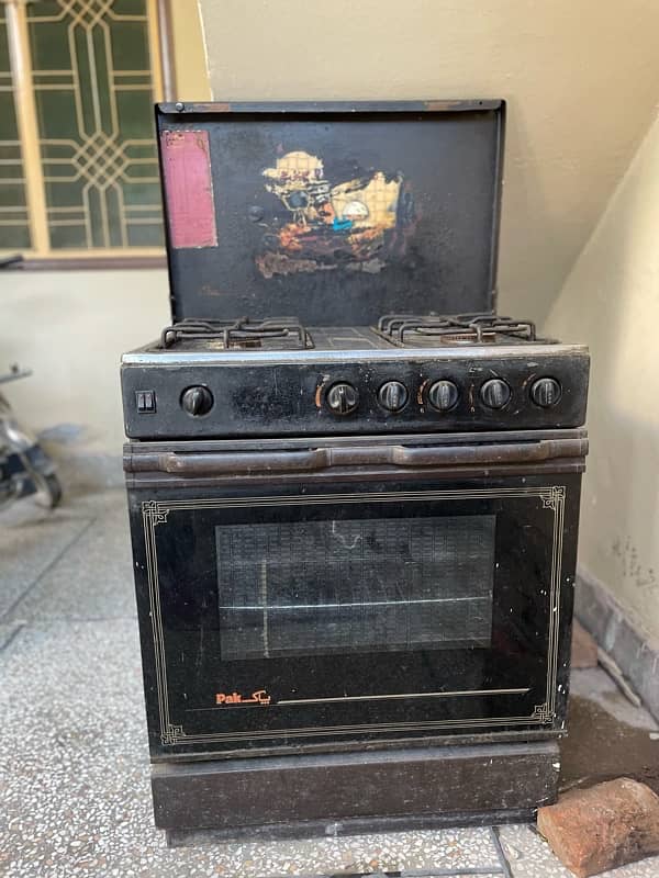 cooking range , microwave oven for sale in working condition 0