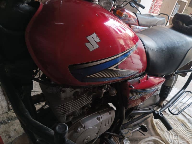 Suzuki gs 150 Tanki for sale 6