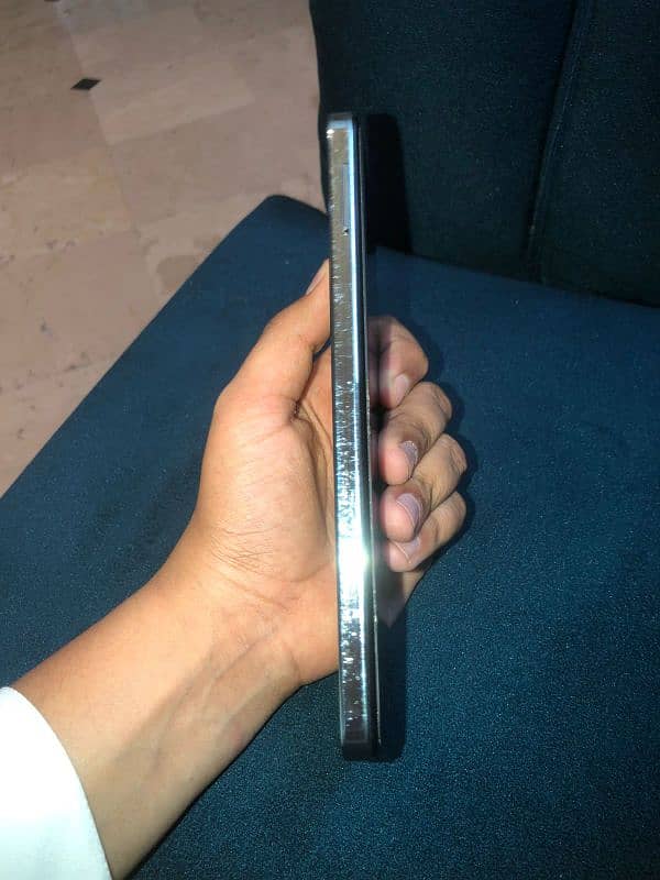 Infinix Hot 40i latest brand new phone 3