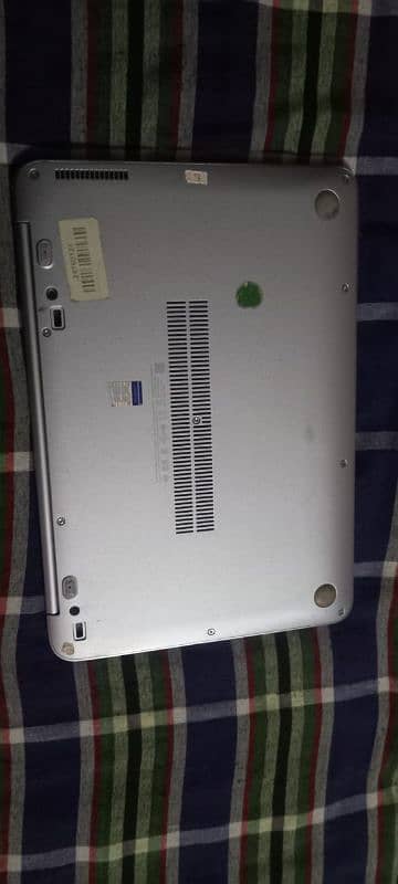 Hp Elitebook 1040 G3 4