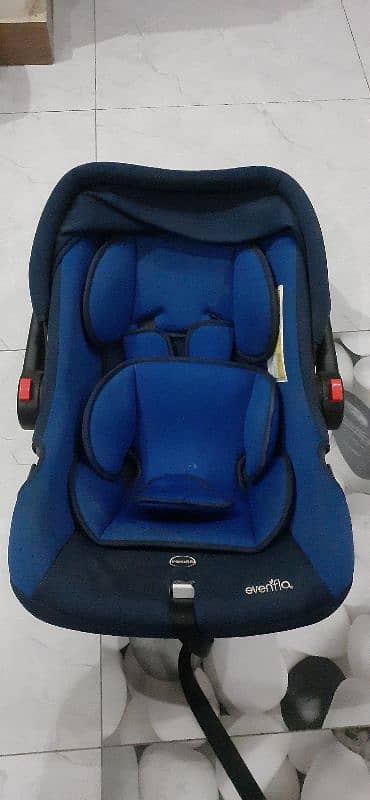 car seat, baby swing 1