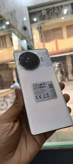 Tecno Spark 20 Pro Plus. . 8+8    256Gb