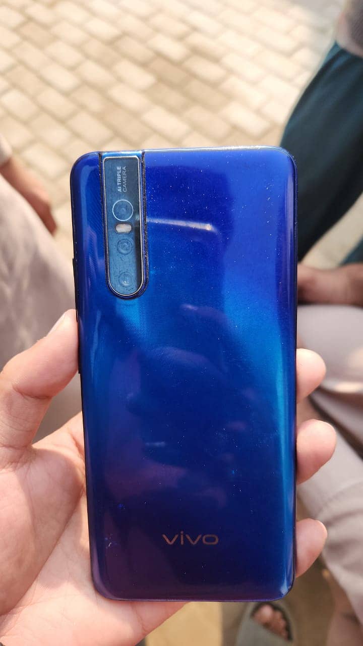 VIVO V15 PRO 5