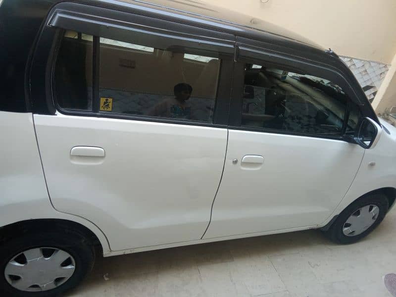 Suzuki Wagon R 2016 10