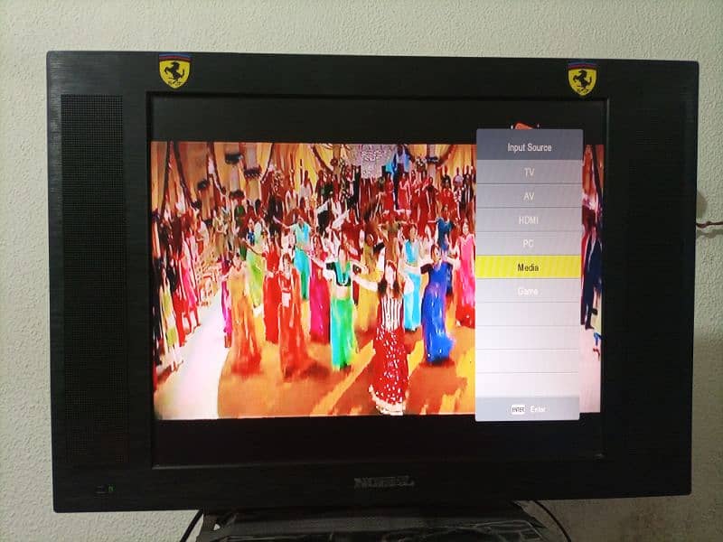 Nobel LCD tv for sell all options avelibel size 19 inch 2