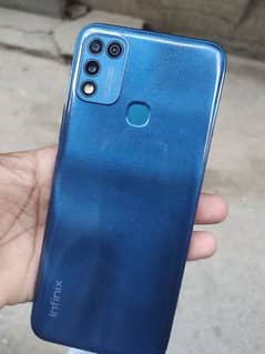 Infinix hot 11 play 4gb / 64gb