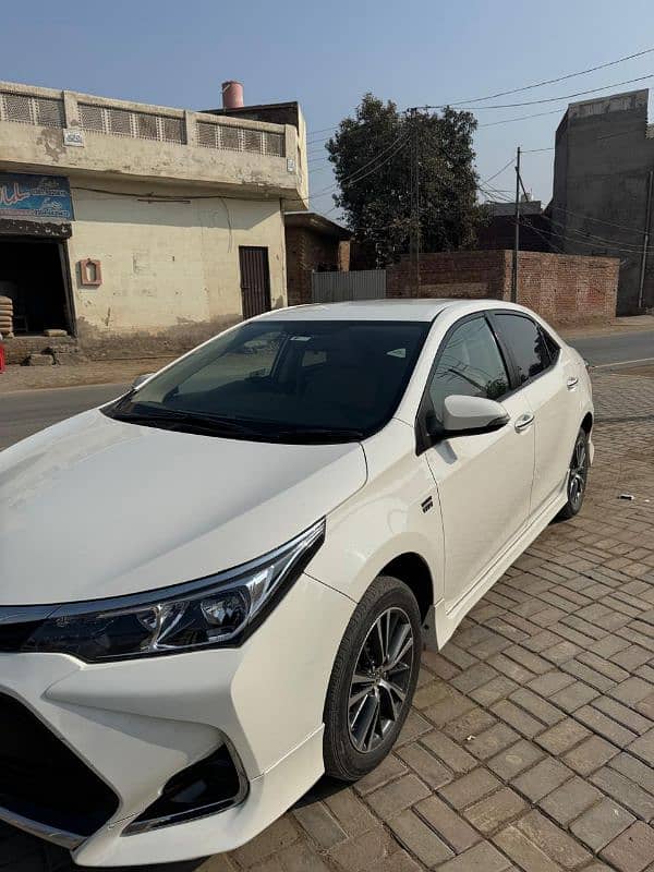 Toyota Corolla Altis 2022 5