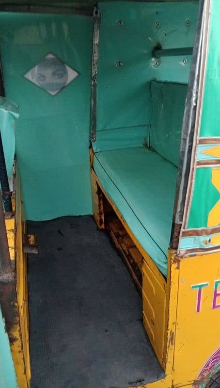 Autorickshaw for sale urgently 0307+44+86+030 5