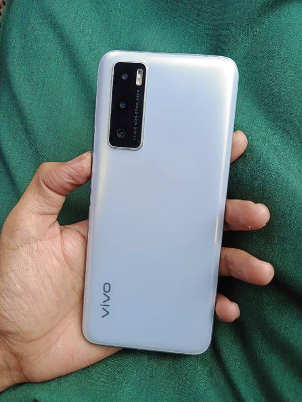 Vivo V20 se 8 128 0