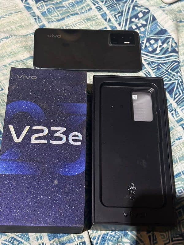 vivo v23e lush condition full box 3