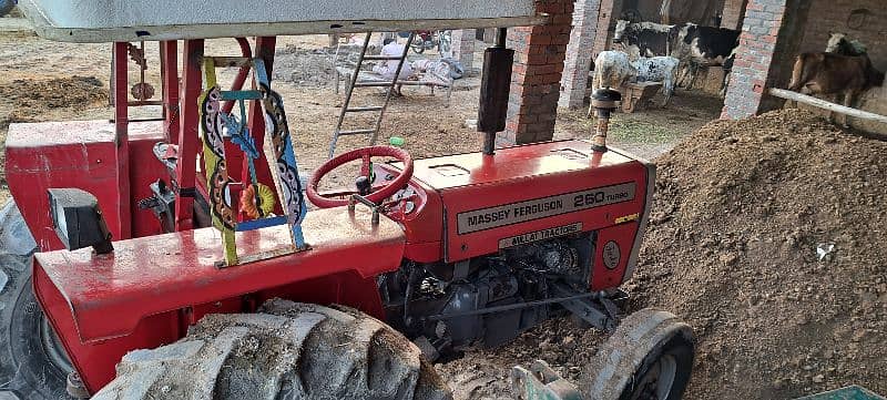 MF 260 Tractor 2018 Model Lush Condition 4