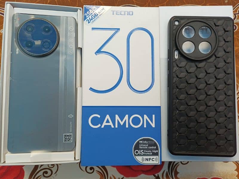 Tecno camon 30 24GB RAM 256GB ROM 6