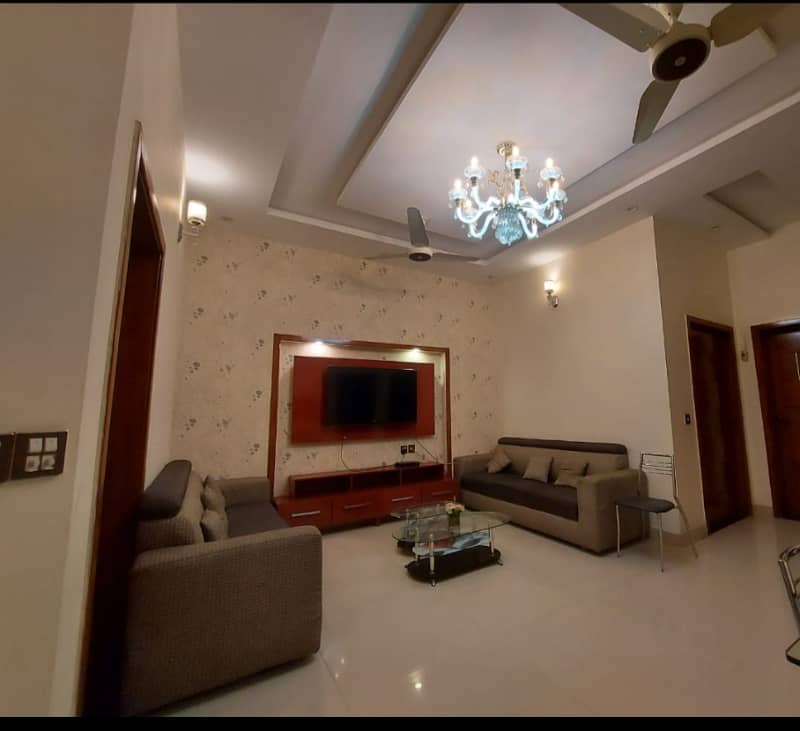 Furnished 10 marla House Upper Portion For Rent in Bahria Town Lahore 2