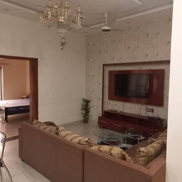 Furnished 10 marla House Upper Portion For Rent in Bahria Town Lahore 14