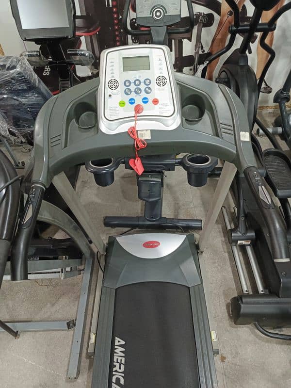 treadmill 0304,4,8,2,6,7,7,1 / Running Machine / Eletctric treadmill 3