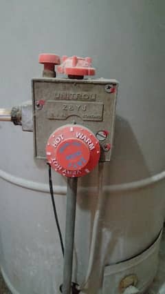 Conventional Gas Geyser only 2 years used